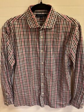 Tommy HIlfiger Men’s M 15.5. 32-33 Slim FIt Check Plaid Dress Shirt